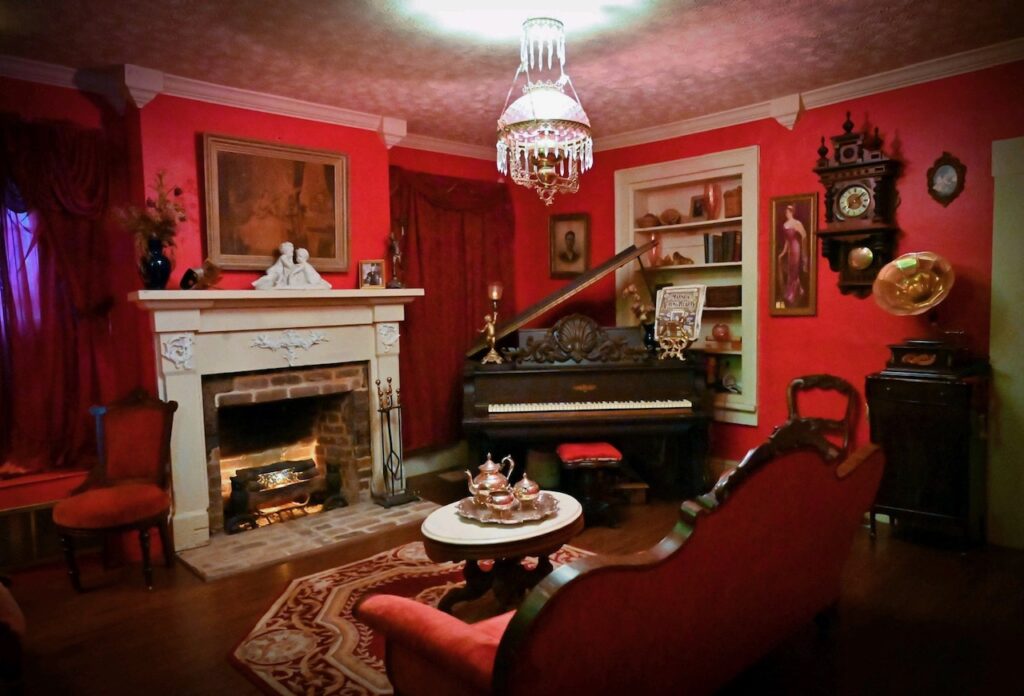 parlor